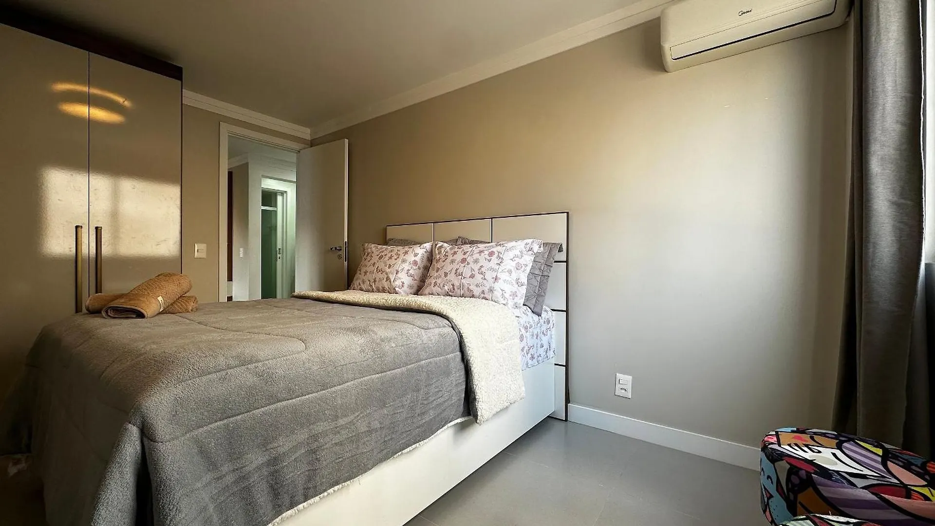 شقة Sc01 - 1 Quarto| Centro| Reformado E Completo Balneário Camboriú