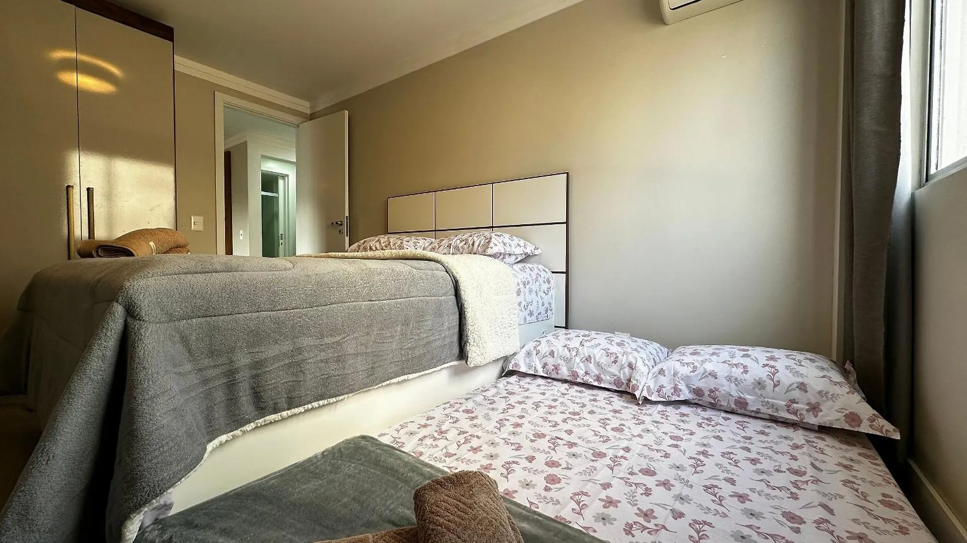 Sc01 - 1 Quarto| Centro| Reformado E Completo Balneario Camboriu