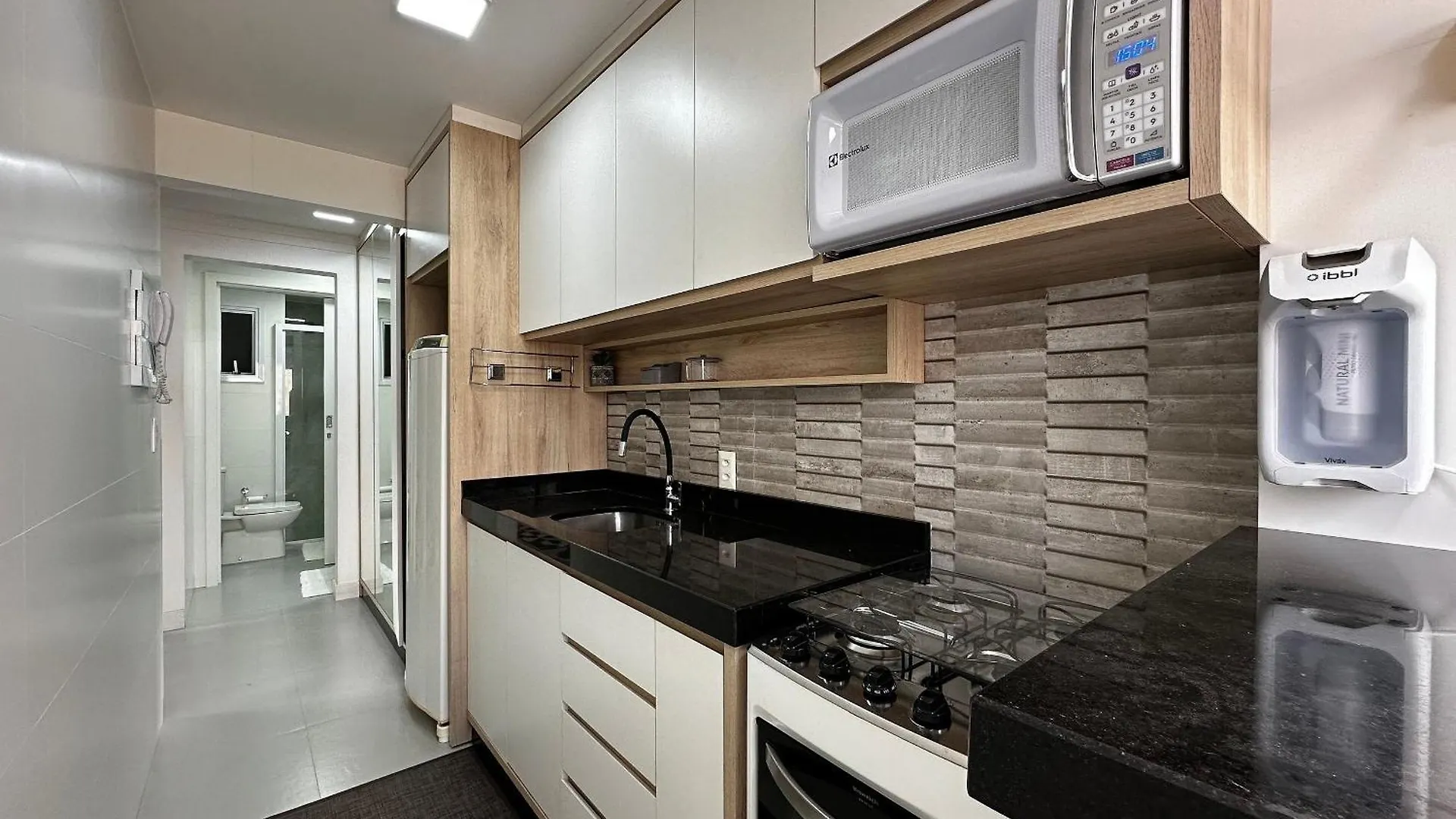 Sc01 - 1 Quarto| Centro| Reformado E Completo Balneario Camboriu 0*,